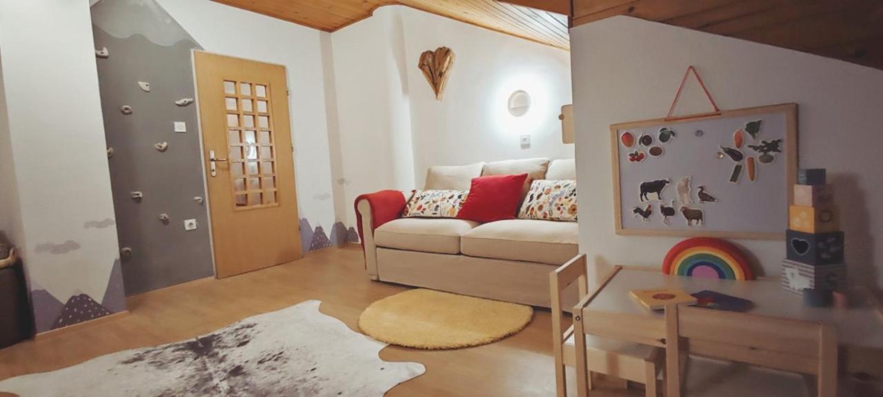 Fox Family Apartment Kranjska Gora Eksteriør billede